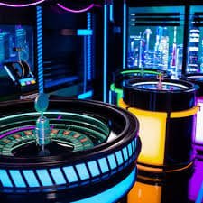 top5toto login live roulette table with dealer broadcast on mobile screen
